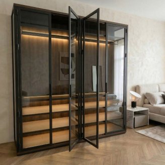 Гардеробный шкаф 