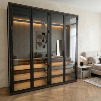 Гардеробный шкаф 