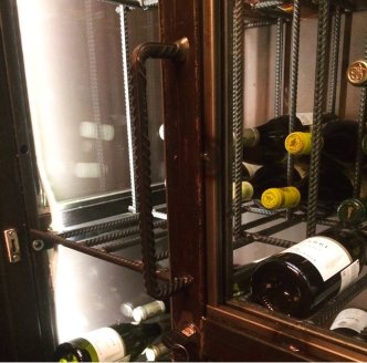 Проект: Винный шкаф в индустриальном стиле для бара 