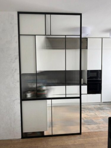 Стационарная перегородка с рифлёным стеклом