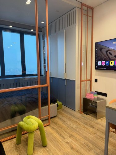 Цветная раздвижная перегородка