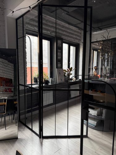 Арочная распашная перегородка / Доступна к просмотру у нас в шоуруме